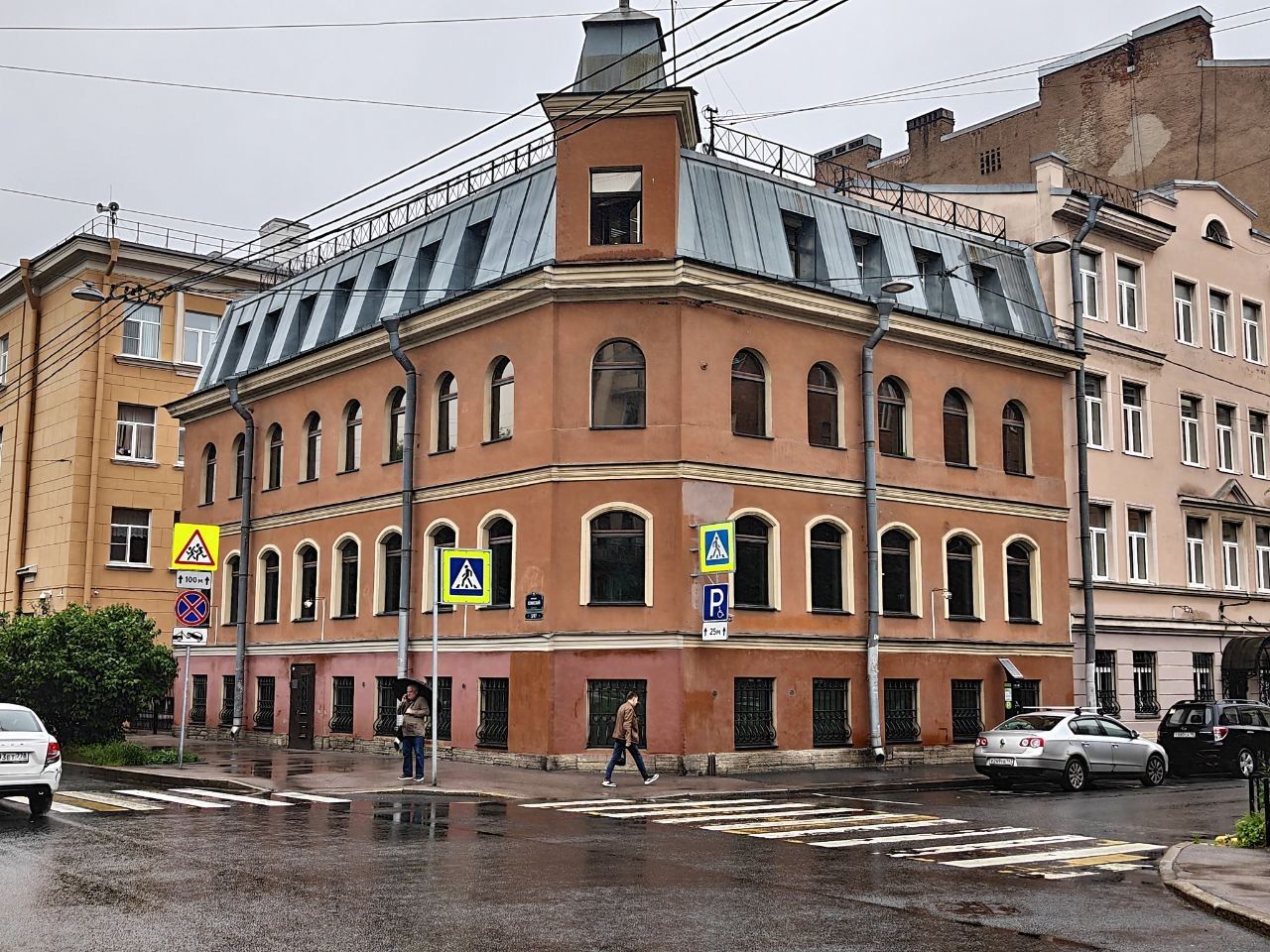 фасад дома, здание по адресу г Санкт-Петербург, Клинский пр-кт, д 5/17
